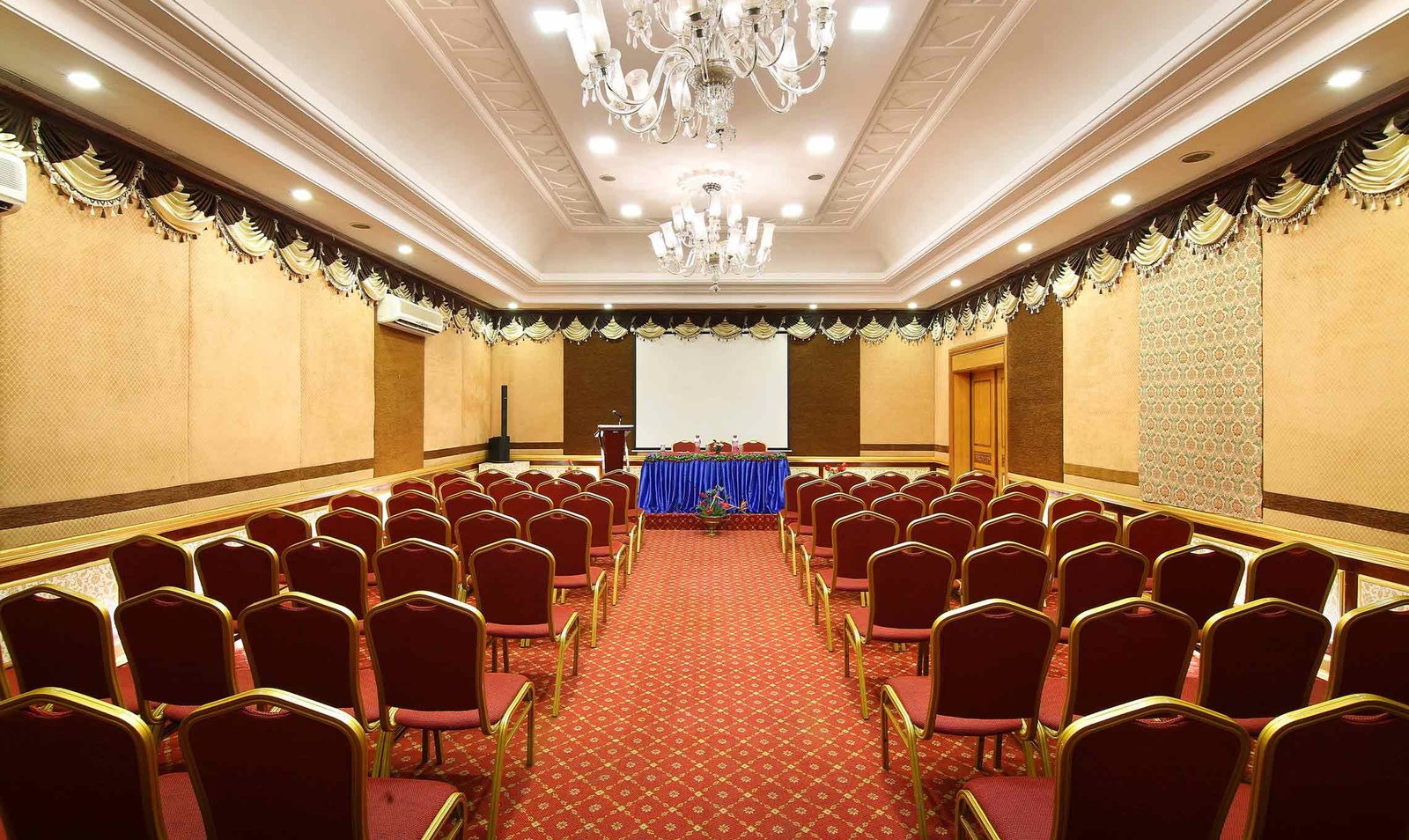 Royal Court Banquet Hall Viceroy Hall -Best Party Hall in Madurai